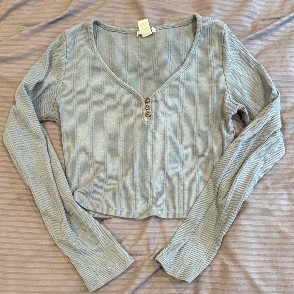 Bozzolo Sky Blue Ribbed V-Neck Long Sleeve Top